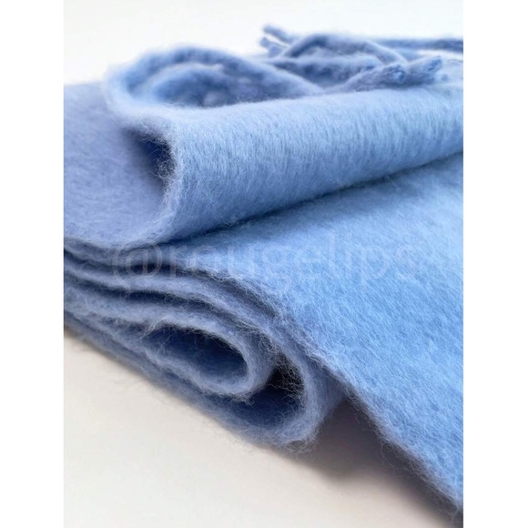 Blue Wide Shawl Scarf With Tassels Fuzzy Knit - Picture 5 of 12